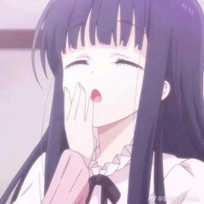 女子炫完小龙虾又吃冰西瓜被送进ICU